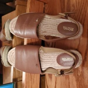 Michael Kors flat shoes. Espadrille. 8.5 New